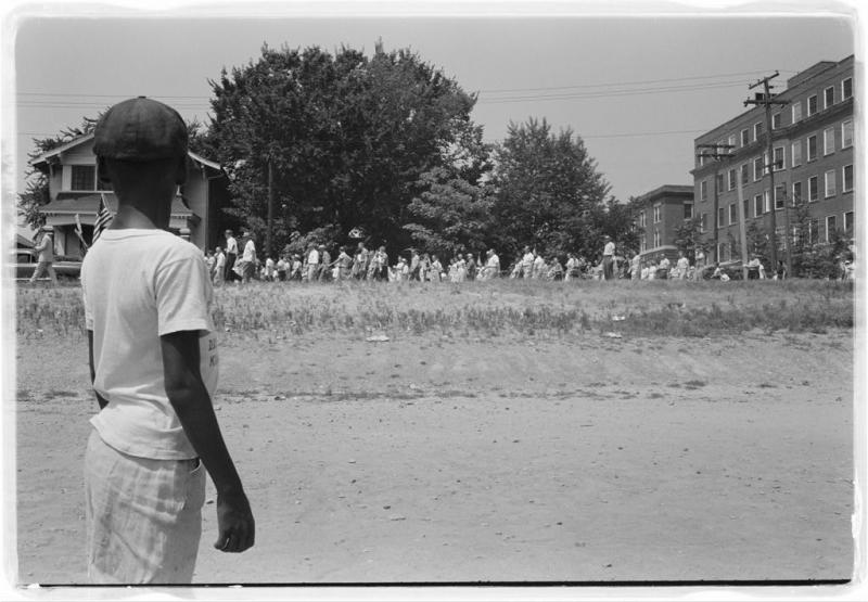 Little Rock, 1959. Mob marching from capitol to Central High Little Rock, 1959. Mob marching from capitol to Central High