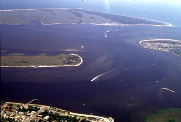 <img typeof="foaf:Image" src="http://statelibrarync.org/learnnc/sites/default/files/images/cape_fear_inlet.jpg" width="600" height="404" alt="Bald Head Island and the Cape Fear River Inlet" title="Bald Head Island and the Cape Fear River Inlet" /> <img typeof="foaf:Image" src="http://statelibrarync.org/learnnc/sites/default/files/images/cape_fear_inlet.jpg" width="600" height="404" alt="Bald Head Island and the Cape Fear River Inlet" title="Bald Head Island and the Cape Fear River Inlet" />