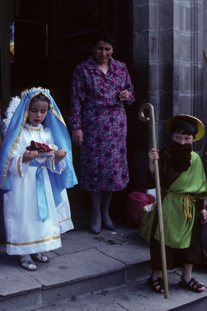 <img typeof="foaf:Image" src="http://statelibrarync.org/learnnc/sites/default/files/images/ecuador_096.jpg" width="682" height="1024" alt="A nativity procession in Riobamba, Ecuador" title="A nativity procession in Riobamba, Ecuador" /> <img typeof="foaf:Image" src="http://statelibrarync.org/learnnc/sites/default/files/images/ecuador_096.jpg" width="682" height="1024" alt="A nativity procession in Riobamba, Ecuador" title="A nativity procession in Riobamba, Ecuador" />