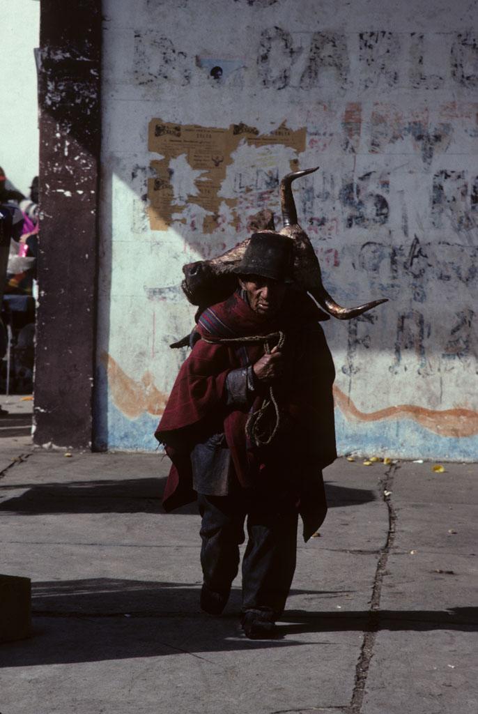 <img typeof="foaf:Image" src="http://statelibrarync.org/learnnc/sites/default/files/images/ecuador_136.jpg" width="686" height="1024" /> <img typeof="foaf:Image" src="http://statelibrarync.org/learnnc/sites/default/files/images/ecuador_136.jpg" width="686" height="1024" />