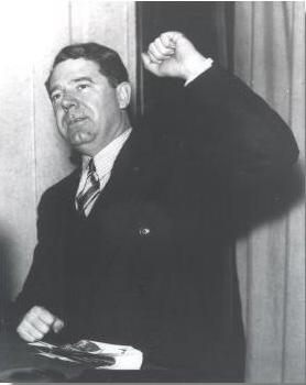 <img typeof="foaf:Image" src="http://statelibrarync.org/learnnc/sites/default/files/images/huey_long_cr.jpg" width="278" height="350" alt="Huey Long" title="Huey Long" /> <img typeof="foaf:Image" src="http://statelibrarync.org/learnnc/sites/default/files/images/huey_long_cr.jpg" width="278" height="350" alt="Huey Long" title="Huey Long" />