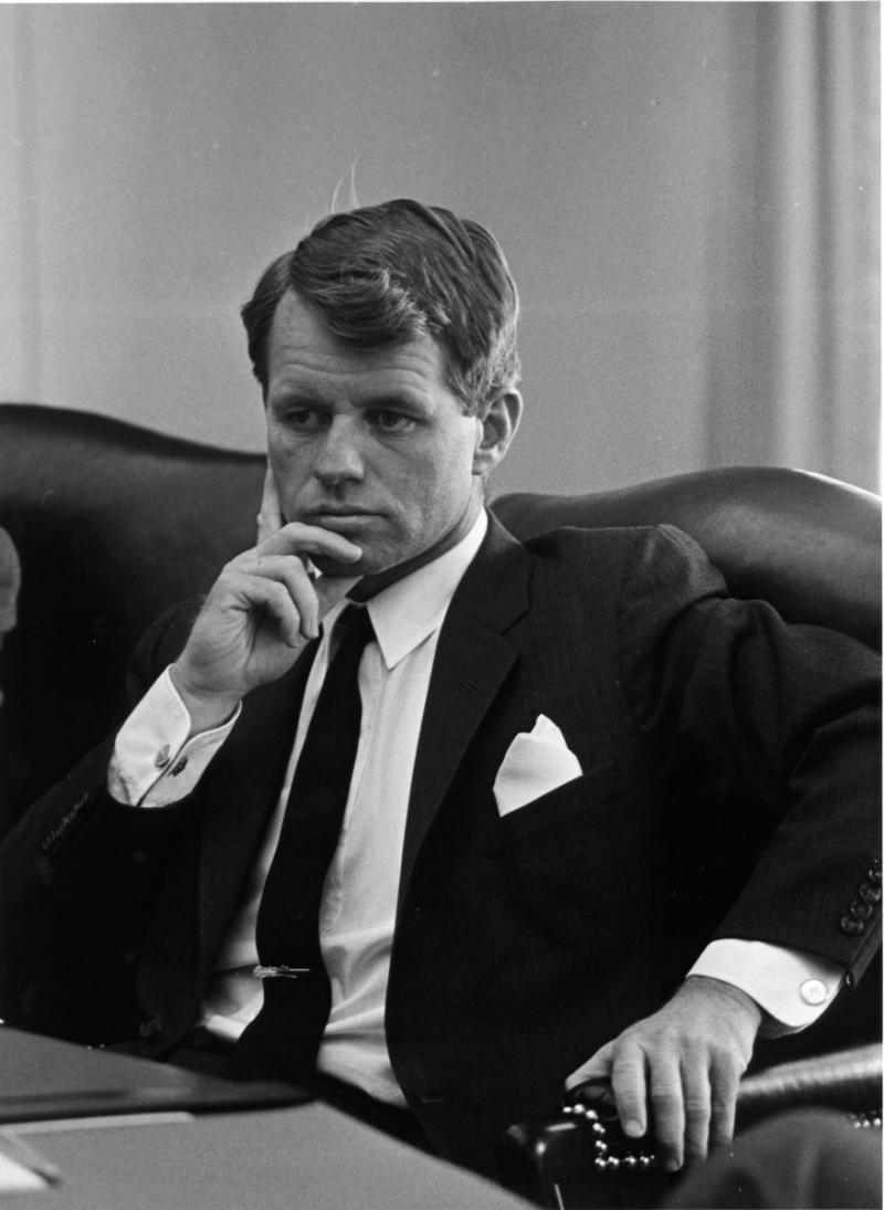 <img typeof="foaf:Image" src="http://statelibrarync.org/learnnc/sites/default/files/images/robert_kennedy.jpg" width="877" height="1200" /> <img typeof="foaf:Image" src="http://statelibrarync.org/learnnc/sites/default/files/images/robert_kennedy.jpg" width="877" height="1200" />