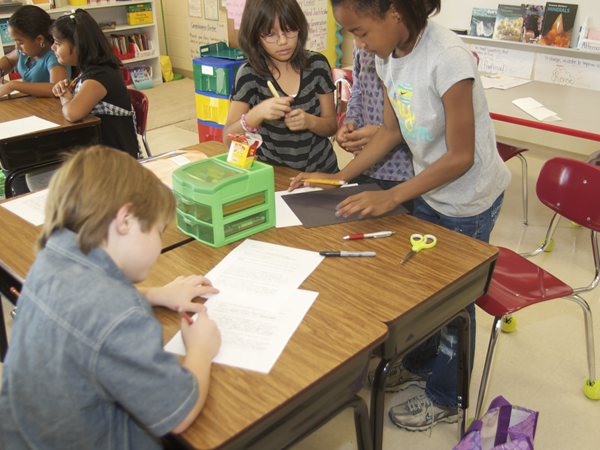 <img typeof="foaf:Image" src="http://statelibrarync.org/learnnc/sites/default/files/images/students_work.png" width="600" height="450" alt="Students working" title="Students working" /> <img typeof="foaf:Image" src="http://statelibrarync.org/learnnc/sites/default/files/images/students_work.png" width="600" height="450" alt="Students working" title="Students working" />