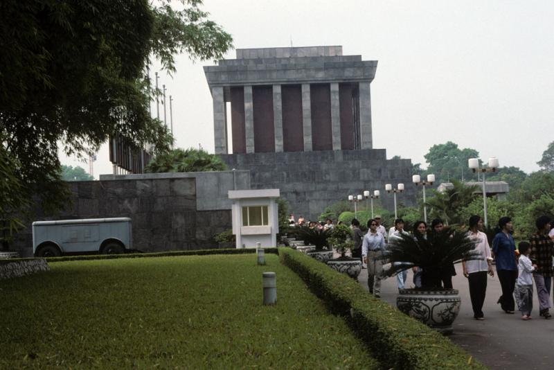 <img typeof="foaf:Image" src="http://statelibrarync.org/learnnc/sites/default/files/images/vietnam_056.jpg" width="1024" height="683" alt="Visitors stroll along a walkway outside Ho Chi Minh's mausoleum in Hanoi" title="Visitors stroll along a walkway outside Ho Chi Minh's mausoleum in Hanoi" /> <img typeof="foaf:Image" src="http://statelibrarync.org/learnnc/sites/default/files/images/vietnam_056.jpg" width="1024" height="683" alt="Visitors stroll along a walkway outside Ho Chi Minh's mausoleum in Hanoi" title="Visitors stroll along a walkway outside Ho Chi Minh's mausoleum in Hanoi" />