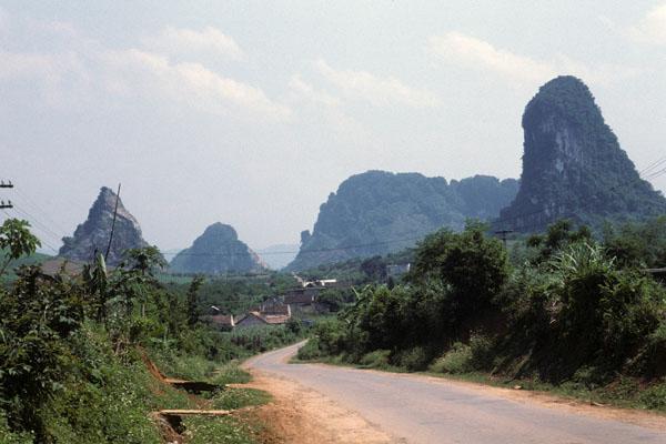 <img typeof="foaf:Image" src="http://statelibrarync.org/learnnc/sites/default/files/images/vietnam_129.jpg" width="600" height="400" /> <img typeof="foaf:Image" src="http://statelibrarync.org/learnnc/sites/default/files/images/vietnam_129.jpg" width="600" height="400" />