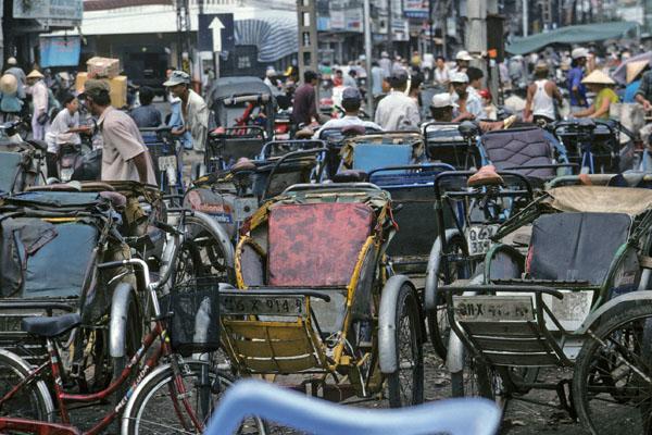 <img typeof="foaf:Image" src="http://statelibrarync.org/learnnc/sites/default/files/images/vietnam_159.jpg" width="600" height="400" /> <img typeof="foaf:Image" src="http://statelibrarync.org/learnnc/sites/default/files/images/vietnam_159.jpg" width="600" height="400" />