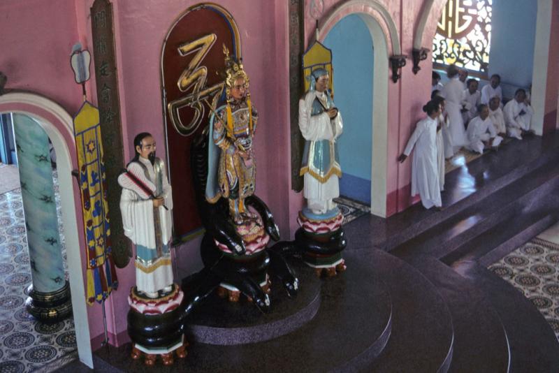 <img typeof="foaf:Image" src="http://statelibrarync.org/learnnc/sites/default/files/images/vietnam_178.jpg" width="1024" height="683" alt="Painted statues in Cao Dai temple at Tay Nin" title="Painted statues in Cao Dai temple at Tay Nin" /> <img typeof="foaf:Image" src="http://statelibrarync.org/learnnc/sites/default/files/images/vietnam_178.jpg" width="1024" height="683" alt="Painted statues in Cao Dai temple at Tay Nin" title="Painted statues in Cao Dai temple at Tay Nin" />