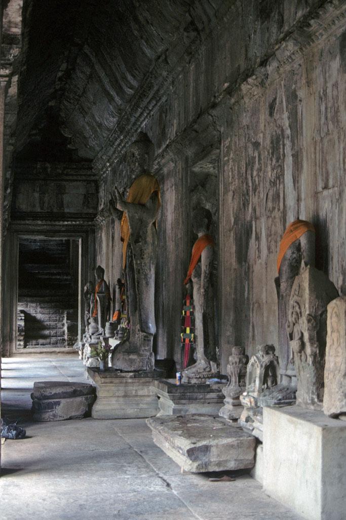 <img typeof="foaf:Image" src="http://statelibrarync.org/learnnc/sites/default/files/images/vietnam_210.jpg" width="683" height="1024" alt="Angkor Wat" title="Angkor Wat" /> <img typeof="foaf:Image" src="http://statelibrarync.org/learnnc/sites/default/files/images/vietnam_210.jpg" width="683" height="1024" alt="Angkor Wat" title="Angkor Wat" />