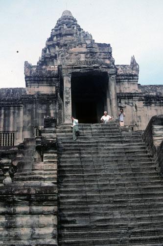 <img typeof="foaf:Image" src="http://statelibrarync.org/learnnc/sites/default/files/images/vietnam_217.jpg" width="333" height="500" /> <img typeof="foaf:Image" src="http://statelibrarync.org/learnnc/sites/default/files/images/vietnam_217.jpg" width="333" height="500" />