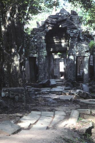 <img typeof="foaf:Image" src="http://statelibrarync.org/learnnc/sites/default/files/images/vietnam_228.jpg" width="333" height="500" /> <img typeof="foaf:Image" src="http://statelibrarync.org/learnnc/sites/default/files/images/vietnam_228.jpg" width="333" height="500" />
