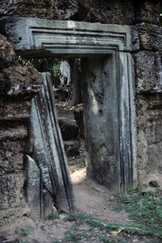 <img typeof="foaf:Image" src="http://statelibrarync.org/learnnc/sites/default/files/images/vietnam_229.jpg" width="333" height="500" /> <img typeof="foaf:Image" src="http://statelibrarync.org/learnnc/sites/default/files/images/vietnam_229.jpg" width="333" height="500" />