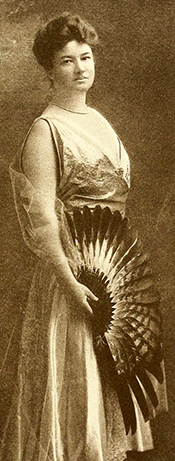 Margaret Warren Morehead, wife of Rufus L. Patterson, Jr. Image from Archive.org.